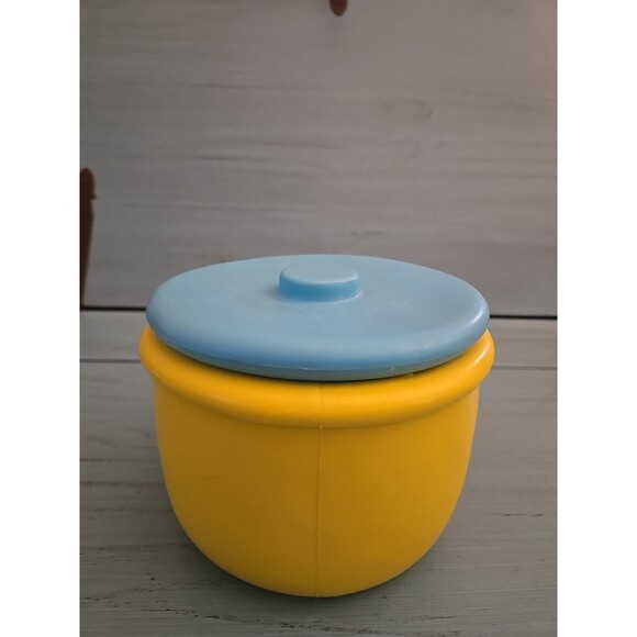 Rare Vintage The First Years Yellow Pot with Blue Lid 2338 Smiling Face Plastic - Picture 3 of 10